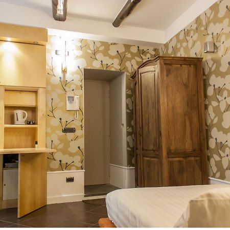 Relais Santa Chiara Apartment Naples Luaran gambar