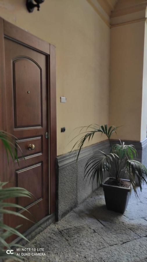 Relais Santa Chiara Apartment Naples Luaran gambar